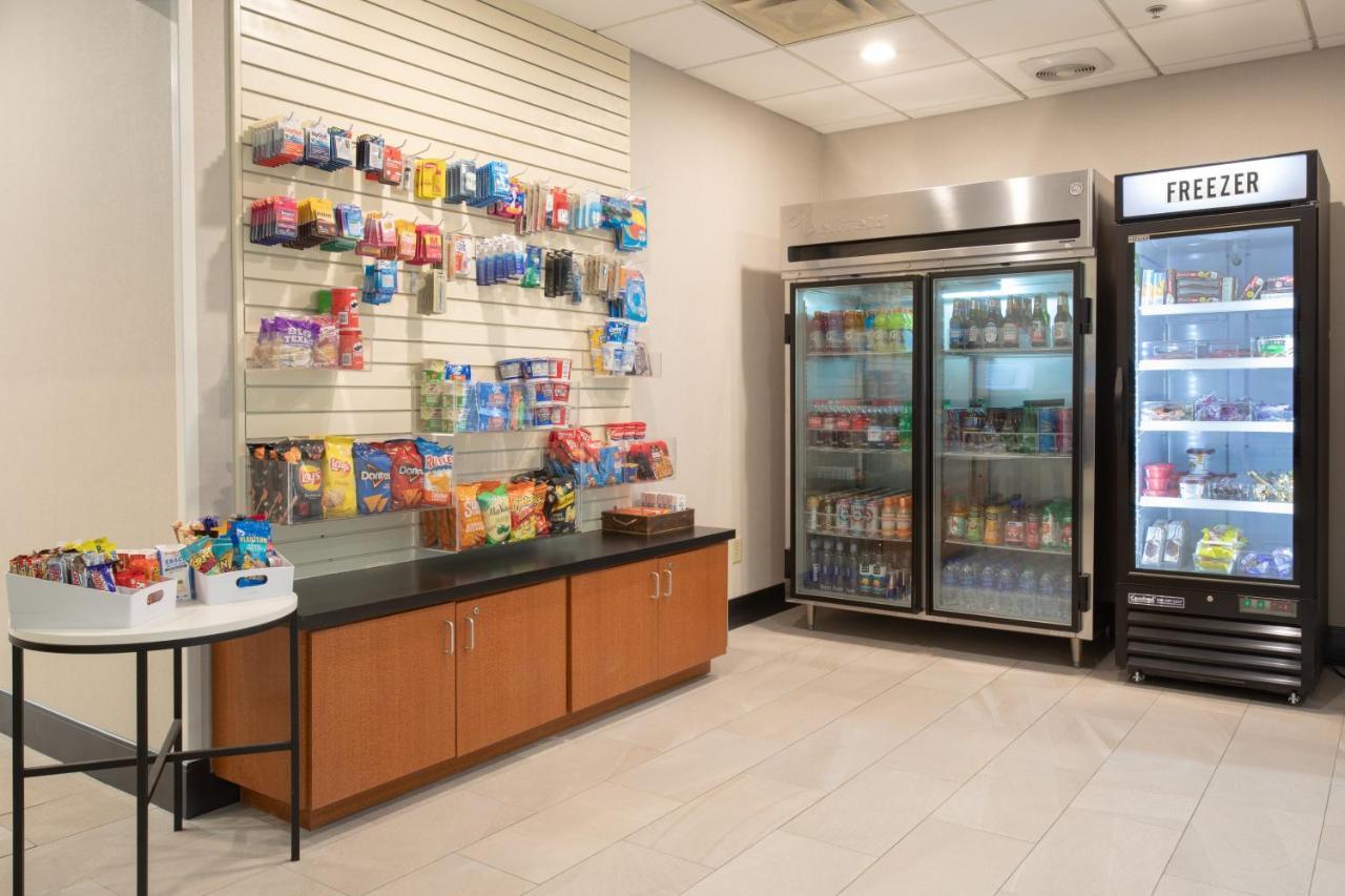 Holiday Inn & Suites Goodyear - West Phoenix Area By Ihg Екстер'єр фото