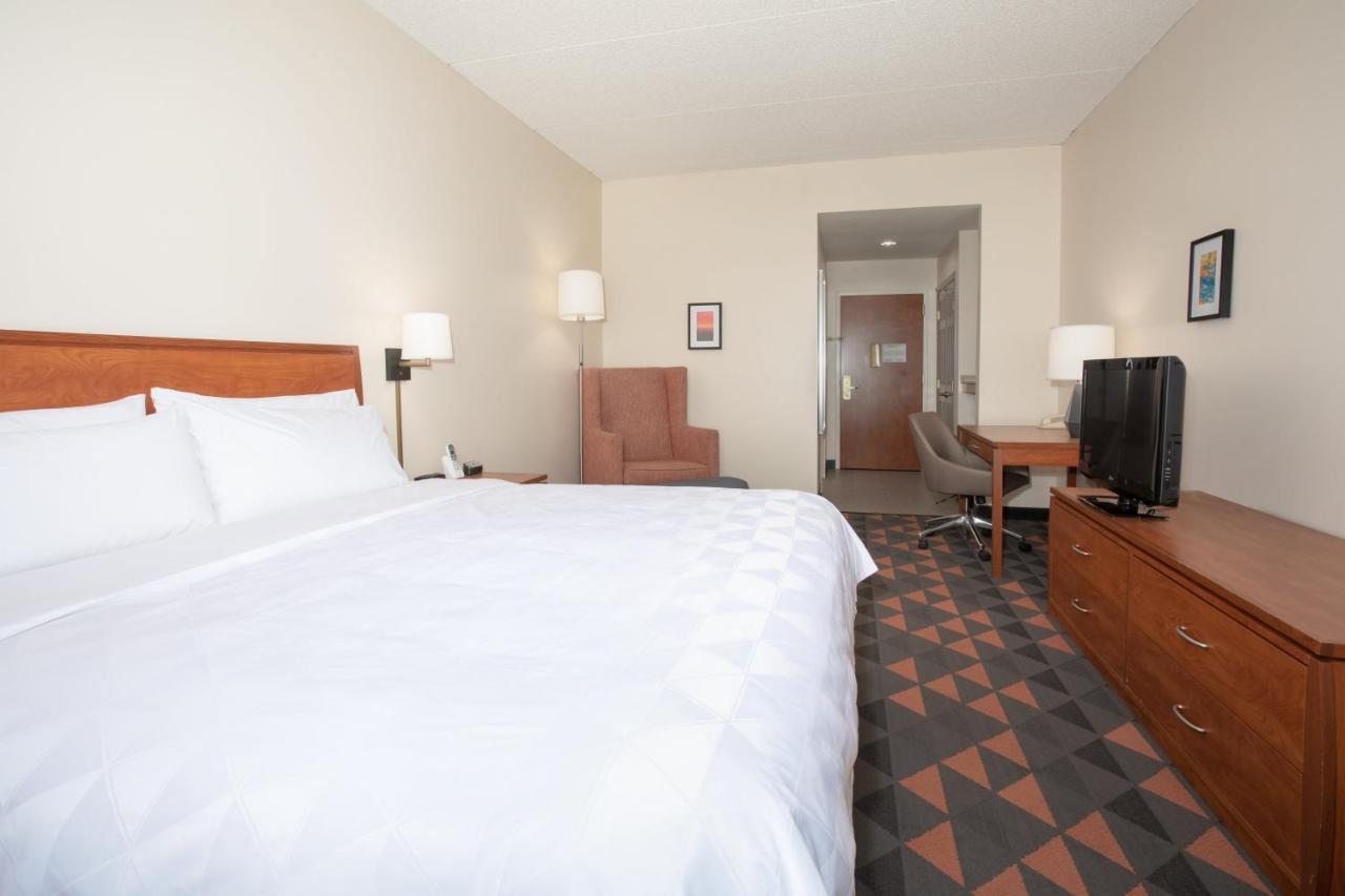 Holiday Inn & Suites Goodyear - West Phoenix Area By Ihg Екстер'єр фото