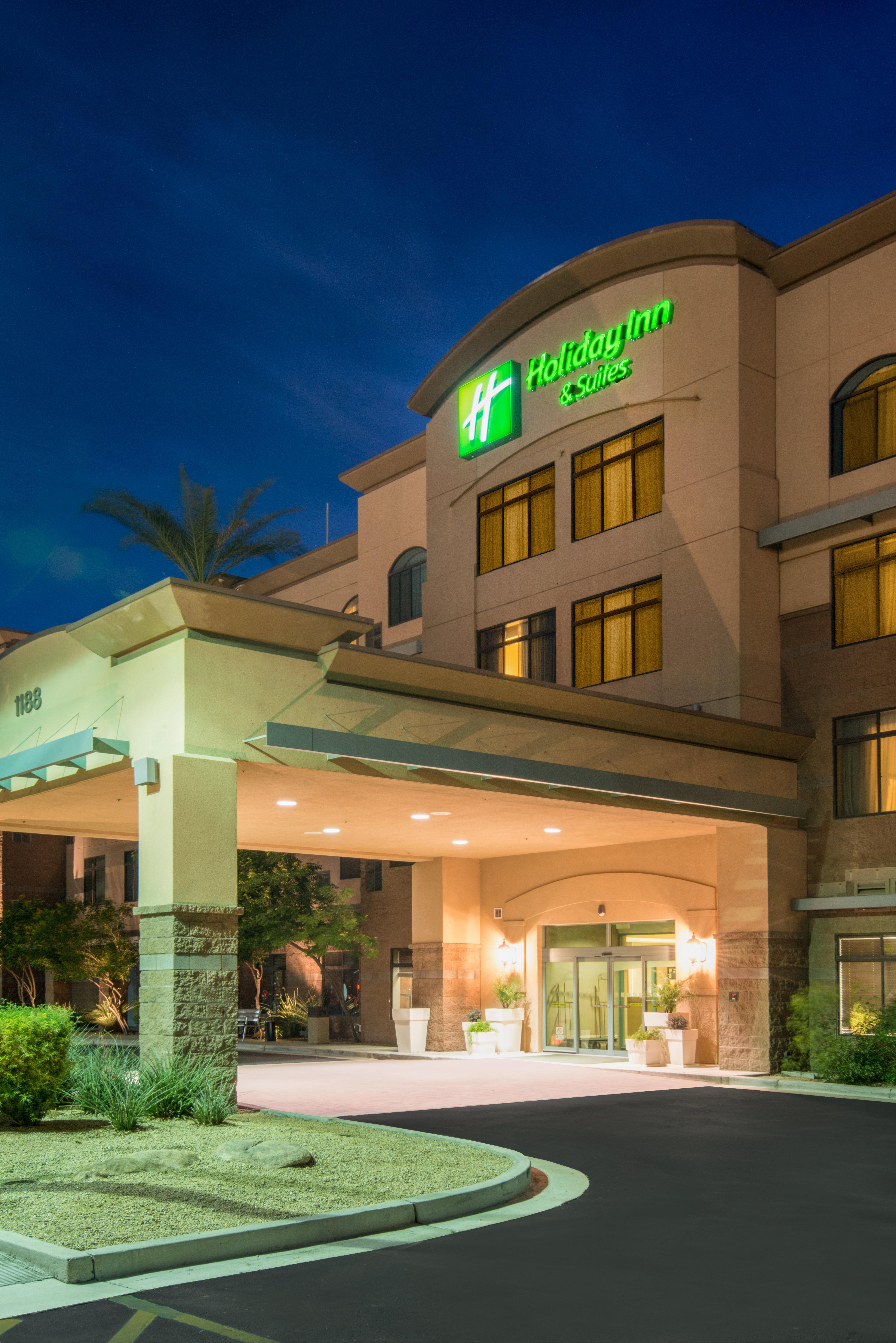 Holiday Inn & Suites Goodyear - West Phoenix Area By Ihg Екстер'єр фото
