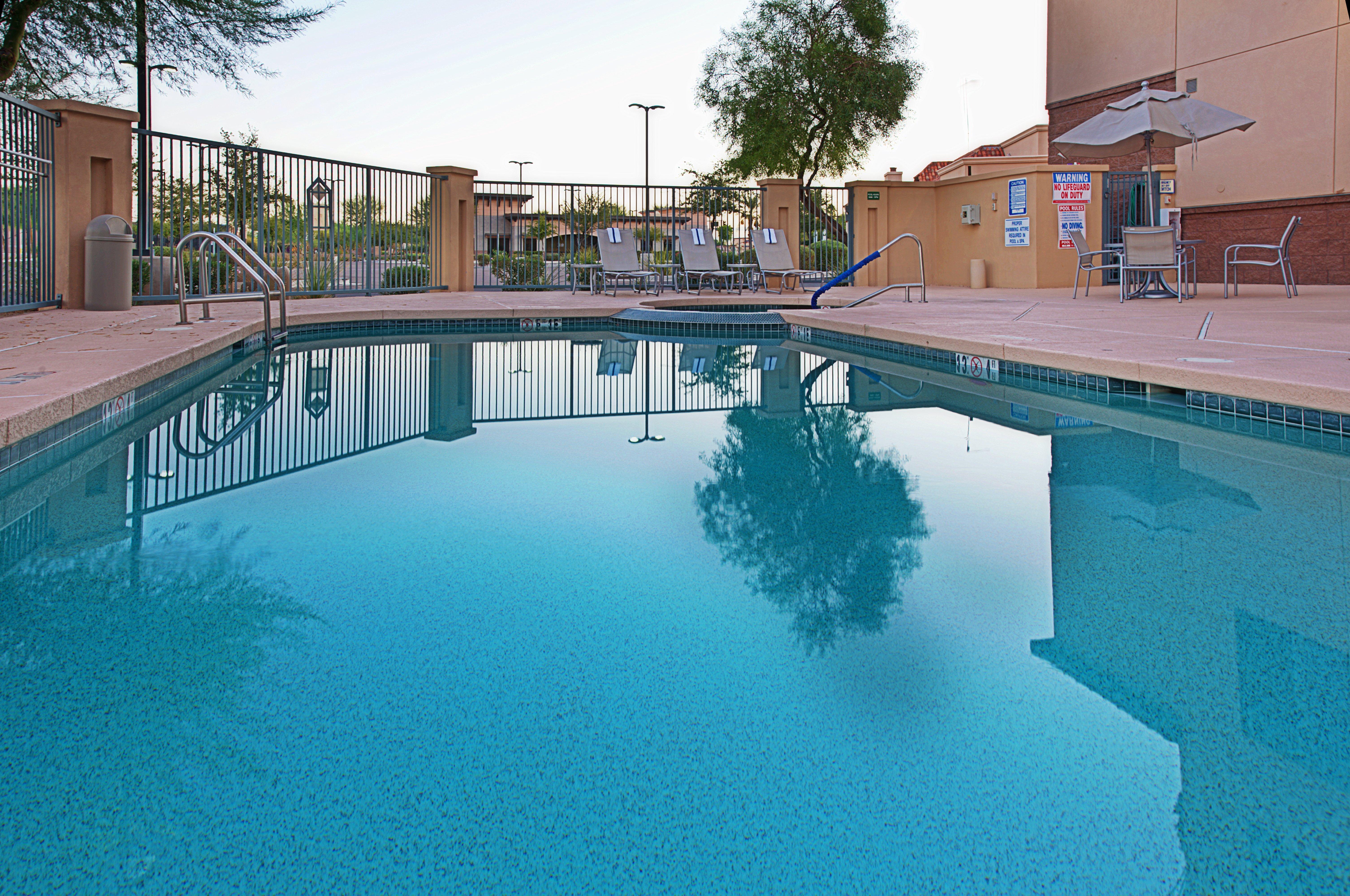 Holiday Inn & Suites Goodyear - West Phoenix Area By Ihg Зручності фото